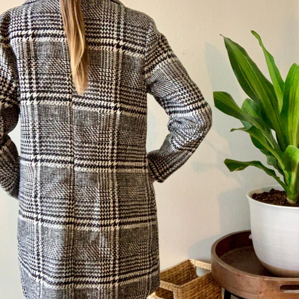 Plaid Snap-Front Collared Coat - Picture 2 of 8